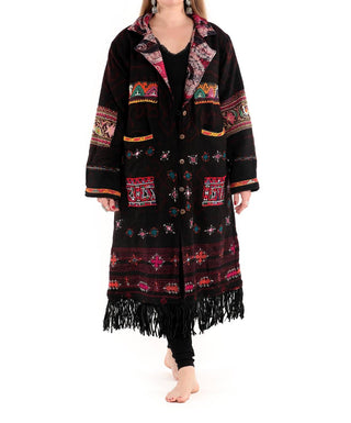 Standawt - Hand-embroidered Patches Merino Wool Coat