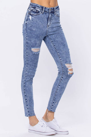 Judy Blue - High Rise Destroyed Skinny Jean