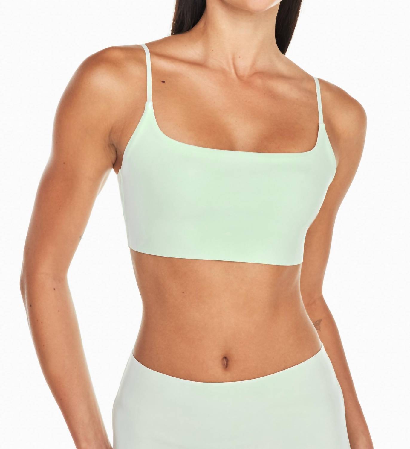 Bandier - Bandier Bella Bonded Sports Bra