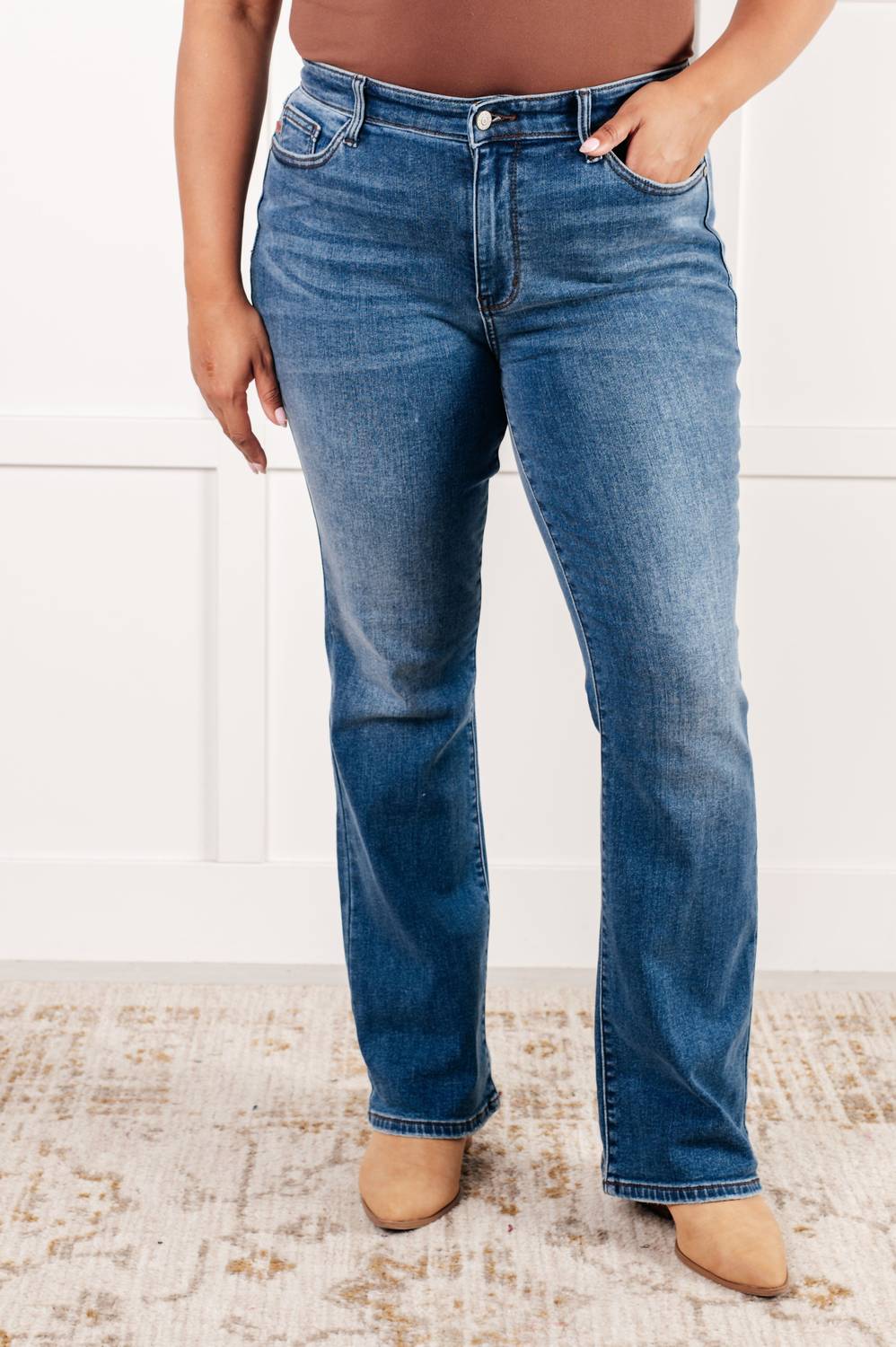 Judy Blue - Mid Rise Thermal Bootcut Jean