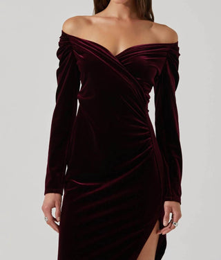 Astr - Sirica Velvet Off Shoulder Midi Dress