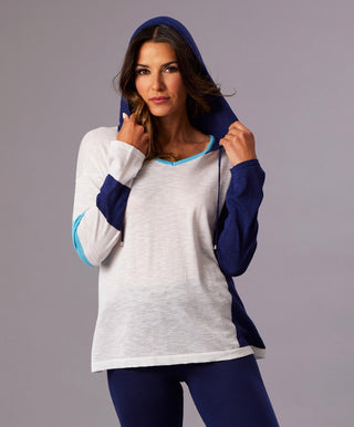 French Kyss - V-neck Long Sleeve Hoodie