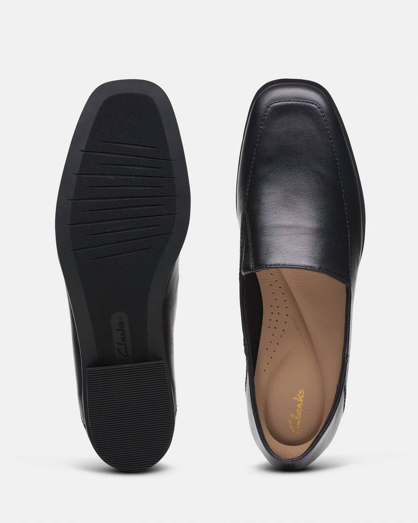 Clarks - Women's Sarafyna Freva Loafer