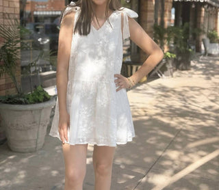 Entro - tie top dress