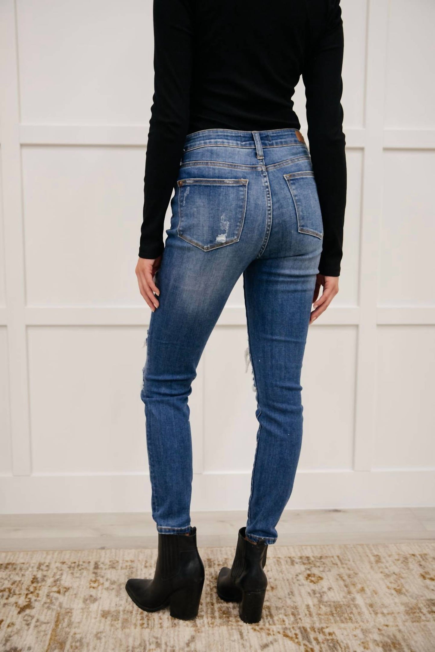 Judy Blue - Buffalo Plaid Peek-A-Boo Skinny Jeans