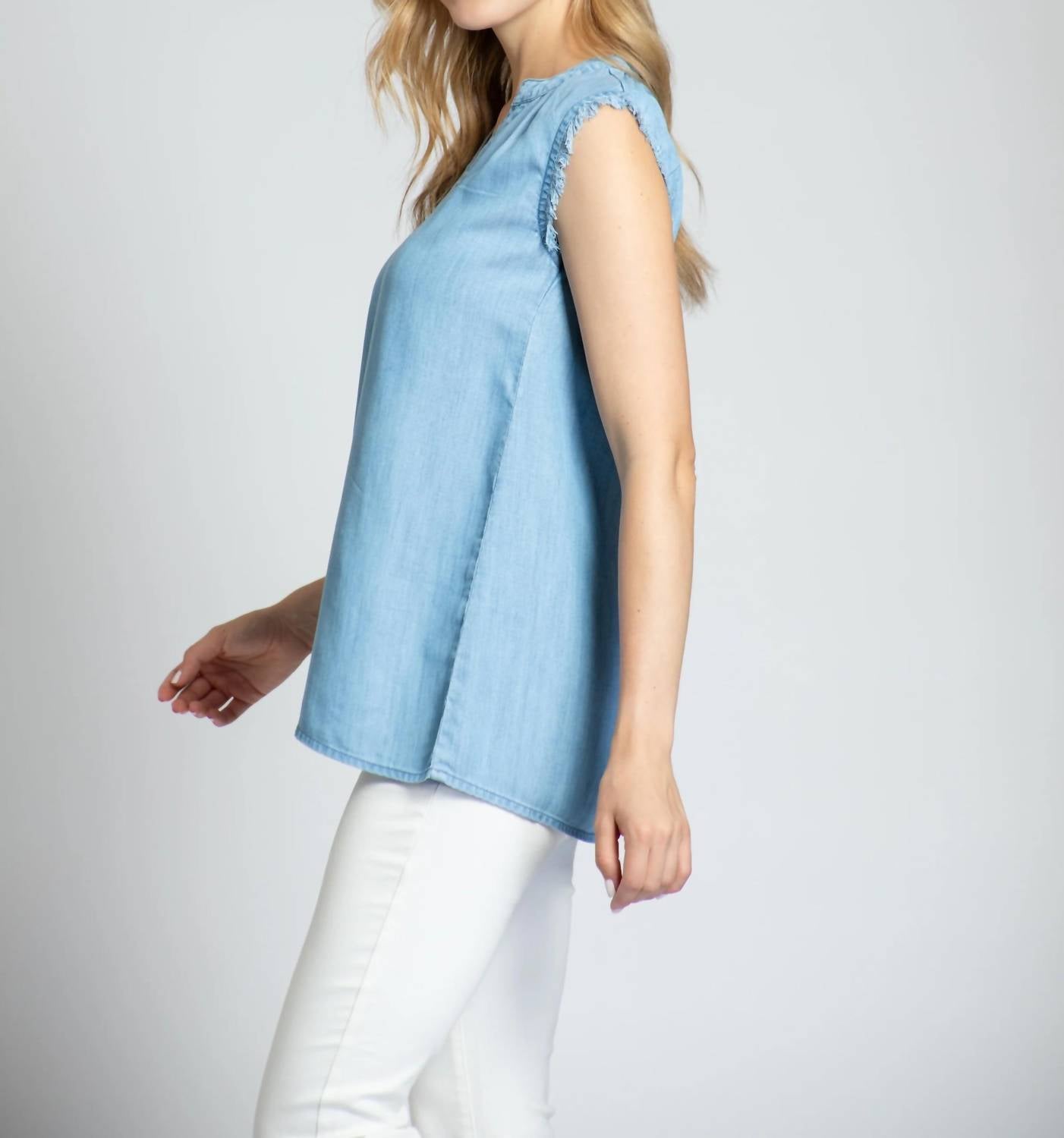 Apny - Frayed Soft Top