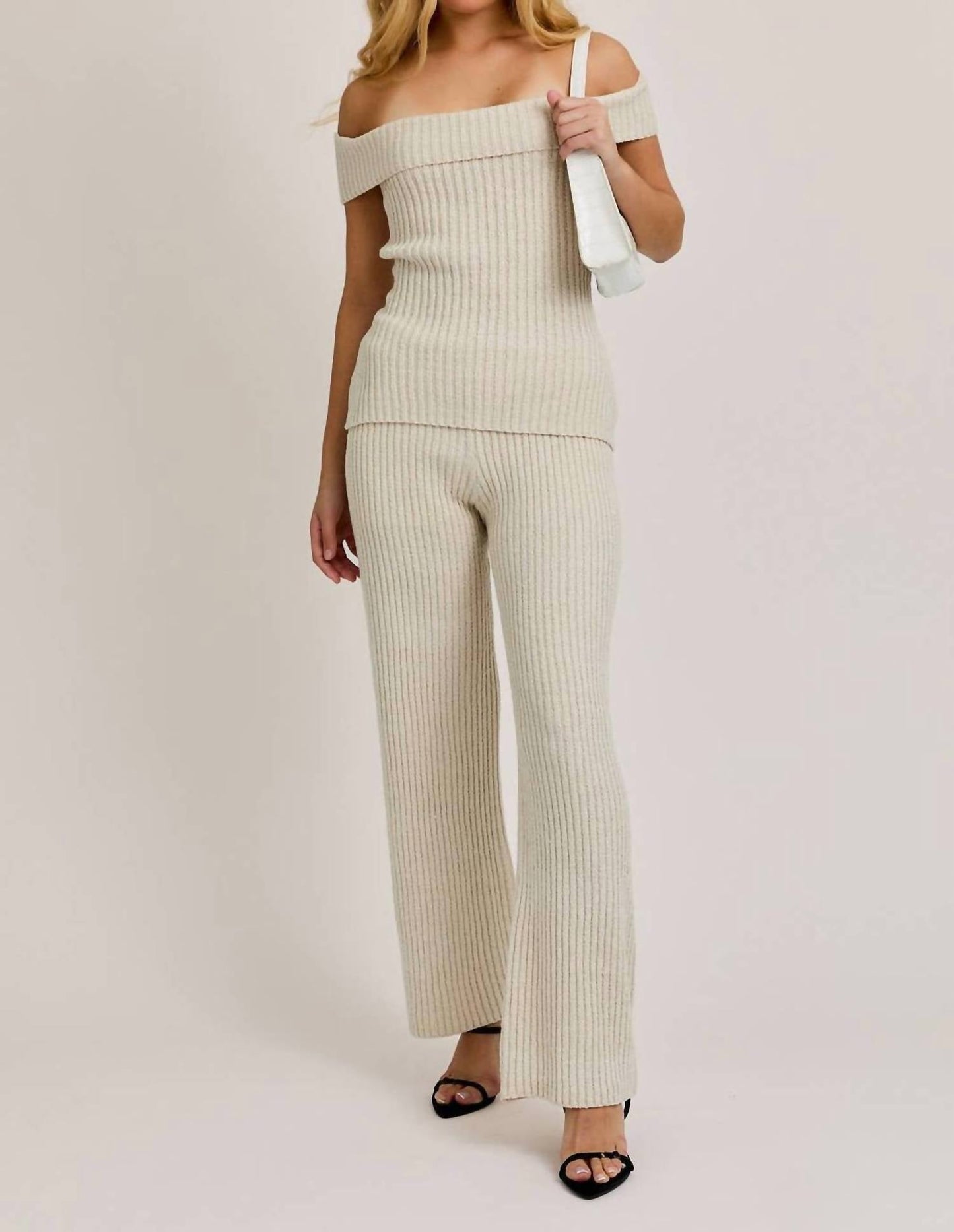 Le Lis - Second Glance Sweater Set