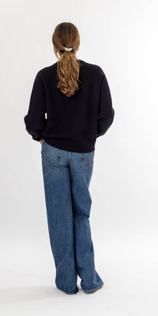 Allude - Cashmere Crew Neck Sweater