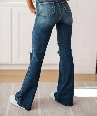 Judy Blue - High Rise Control Top Distressed Flare Jean