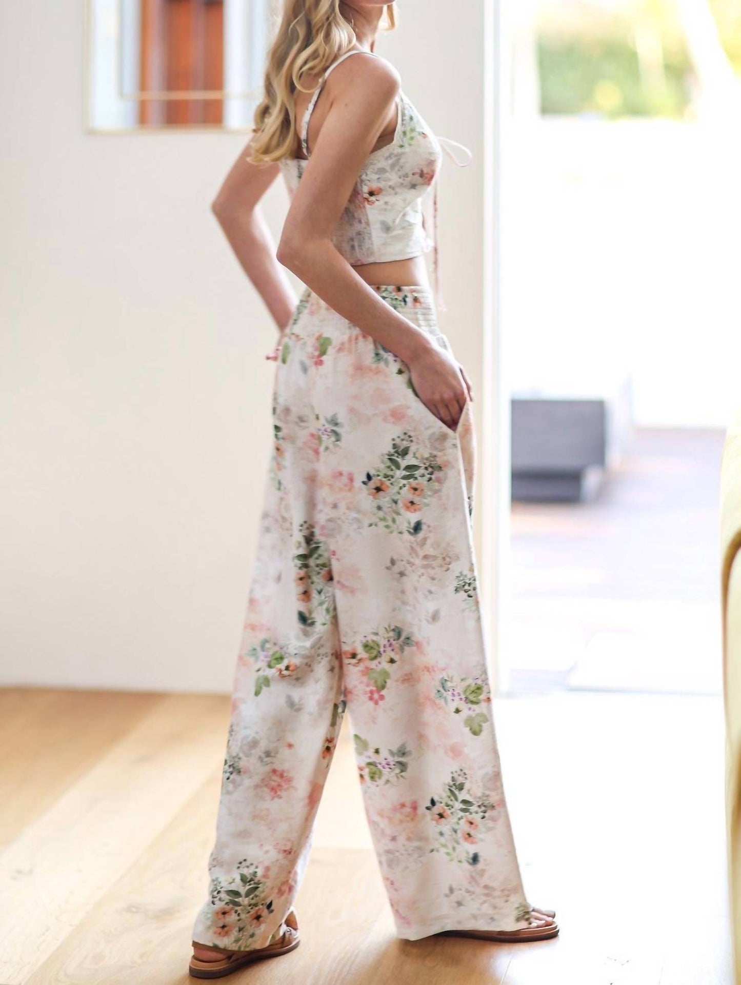 Aakaa - Pink Floral Pant