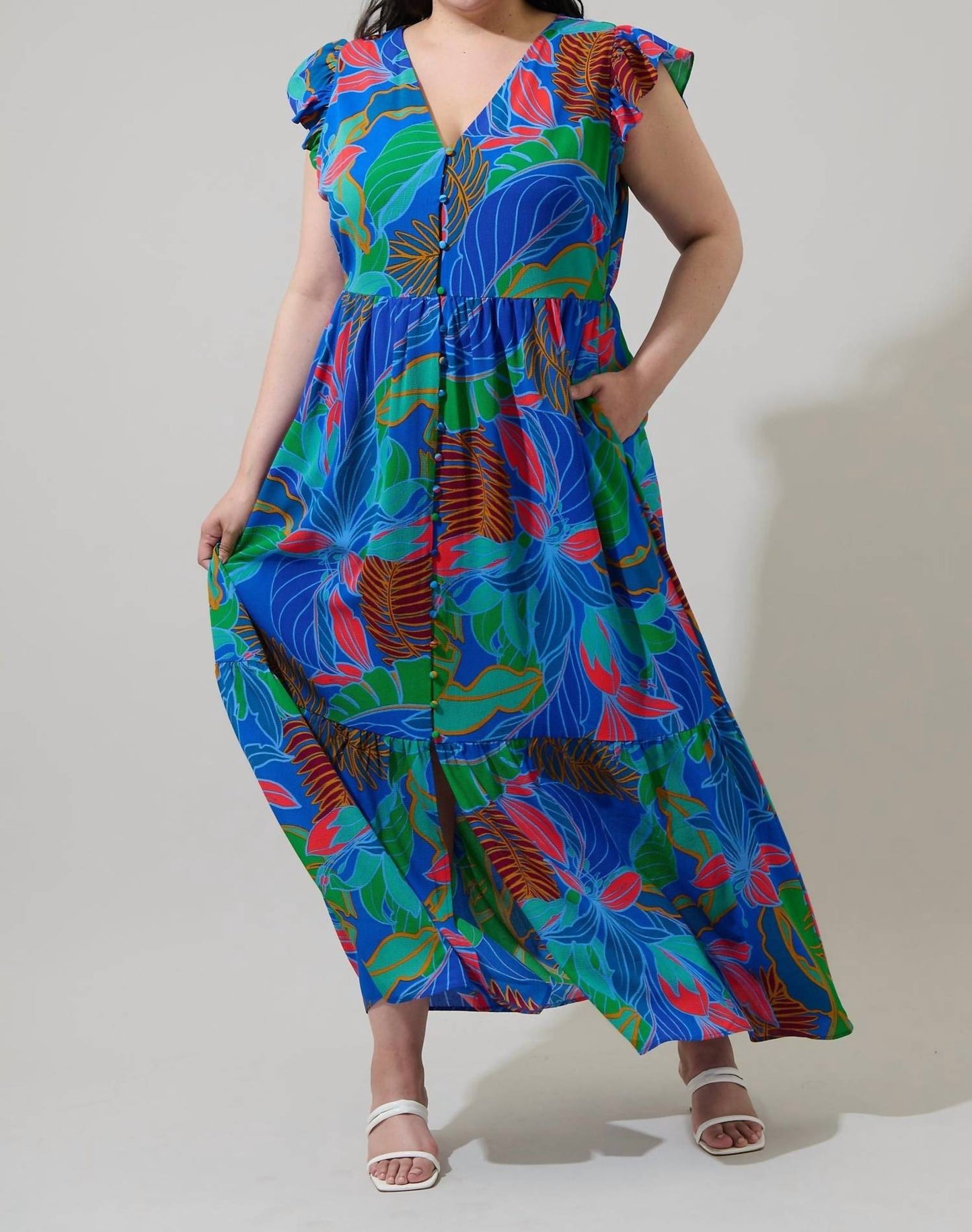 Sugarlips - Malton Tropical Evianna Button Down Flutter Maxi Dress Curve