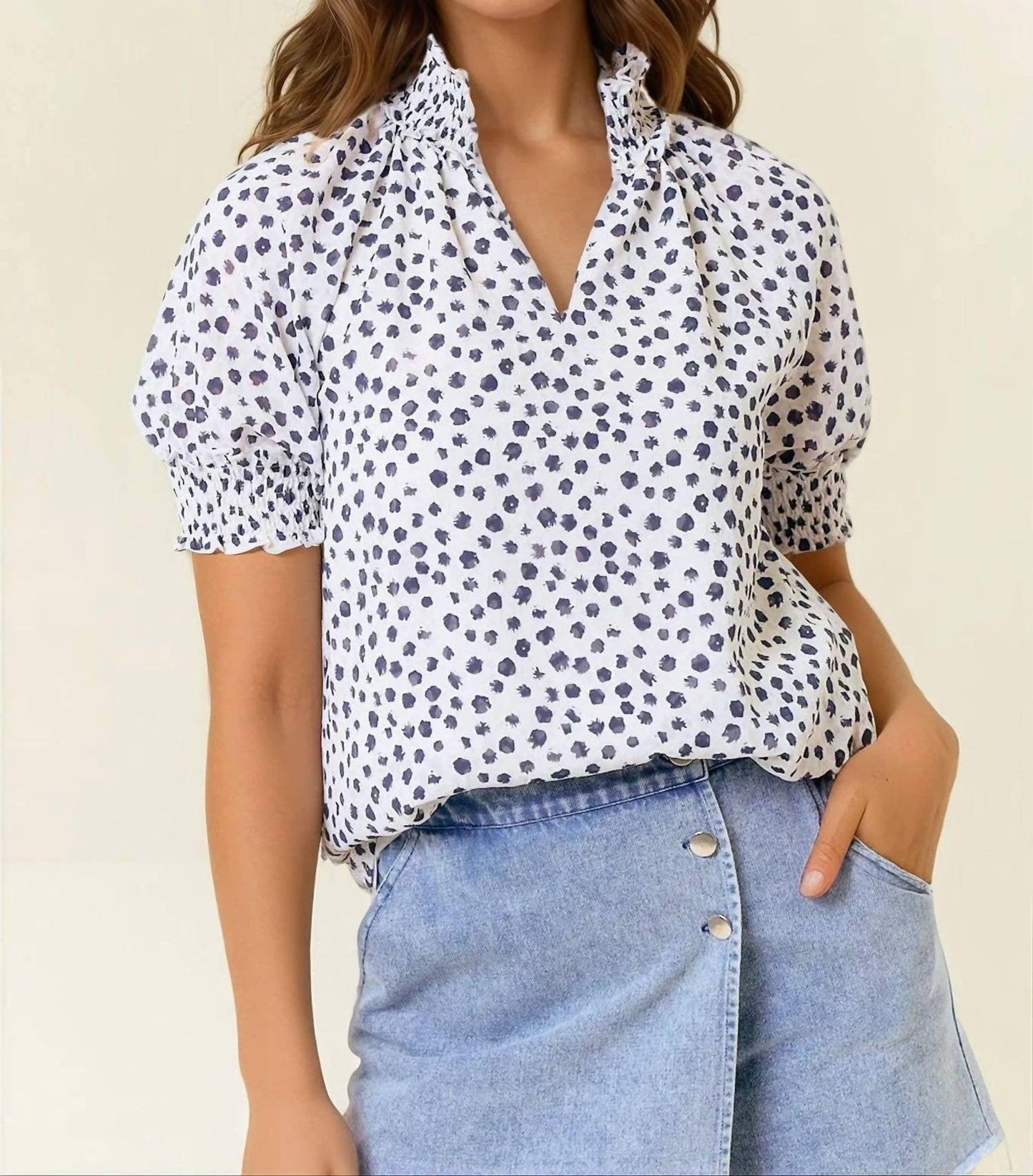Doe And Rae - Dot Print Short Sleeve Blouse