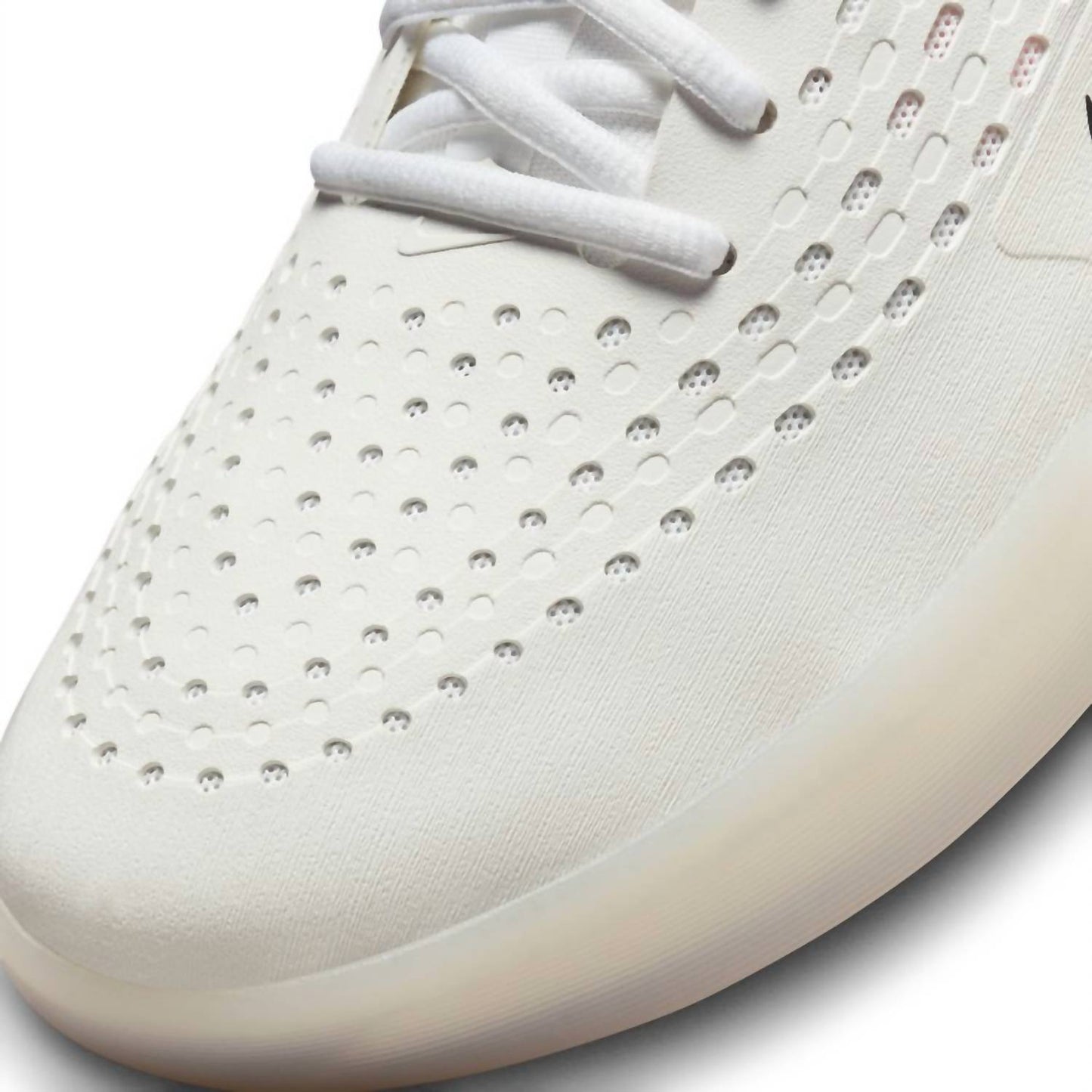 Nike - Men's SB Nyjah 3 Sneakers