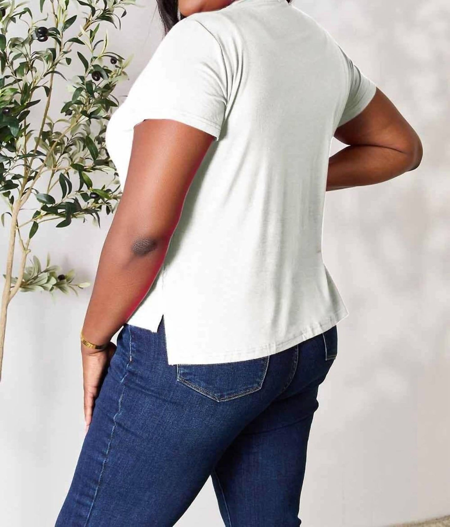 Basic Bae - Essential Curve Tee - Plus