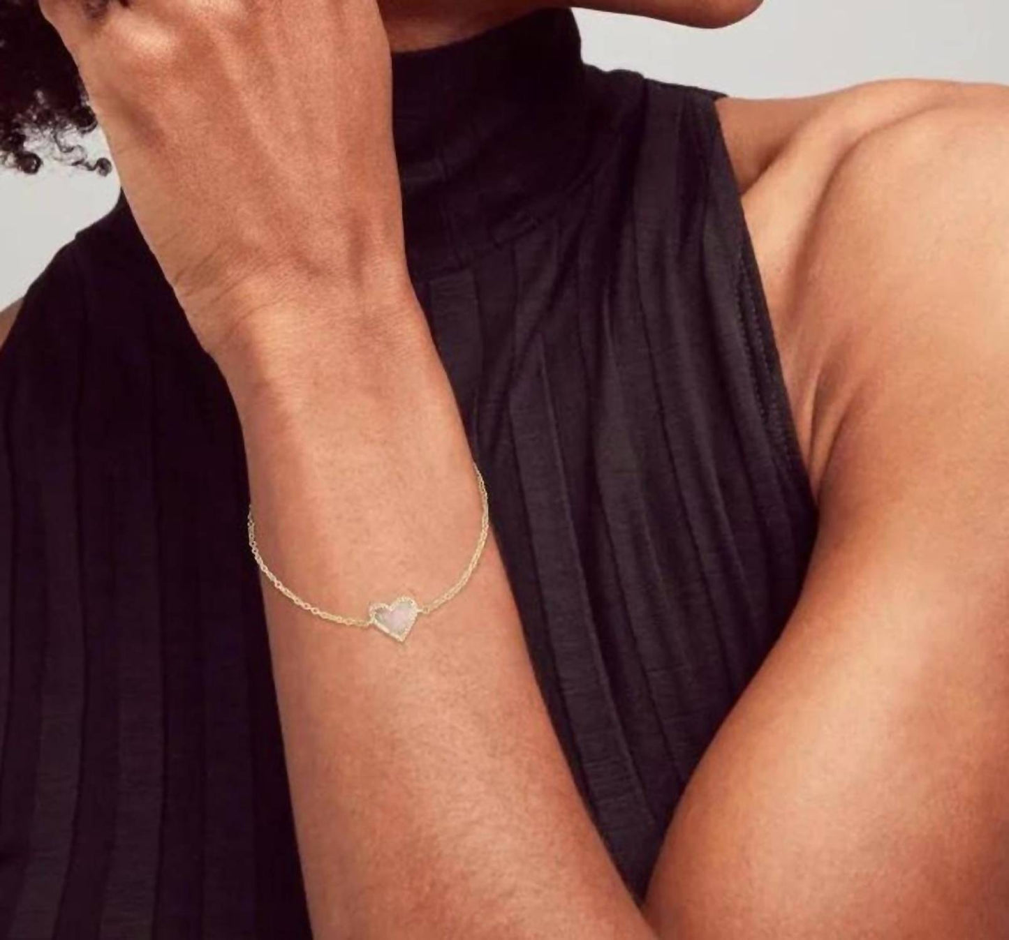 Kendra Scott - Women's Ari Heart Delicate Chain Bracelet