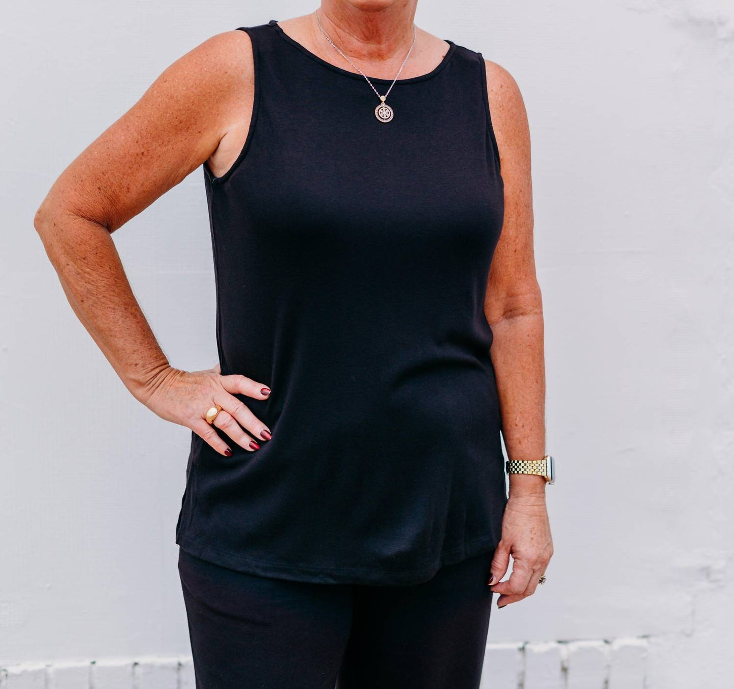 A La Carte - Boat Neck Sleeveless Knit Tunic