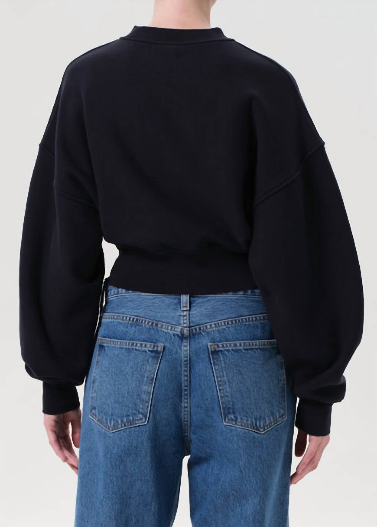 agolde-kit-cropped-sweater-1