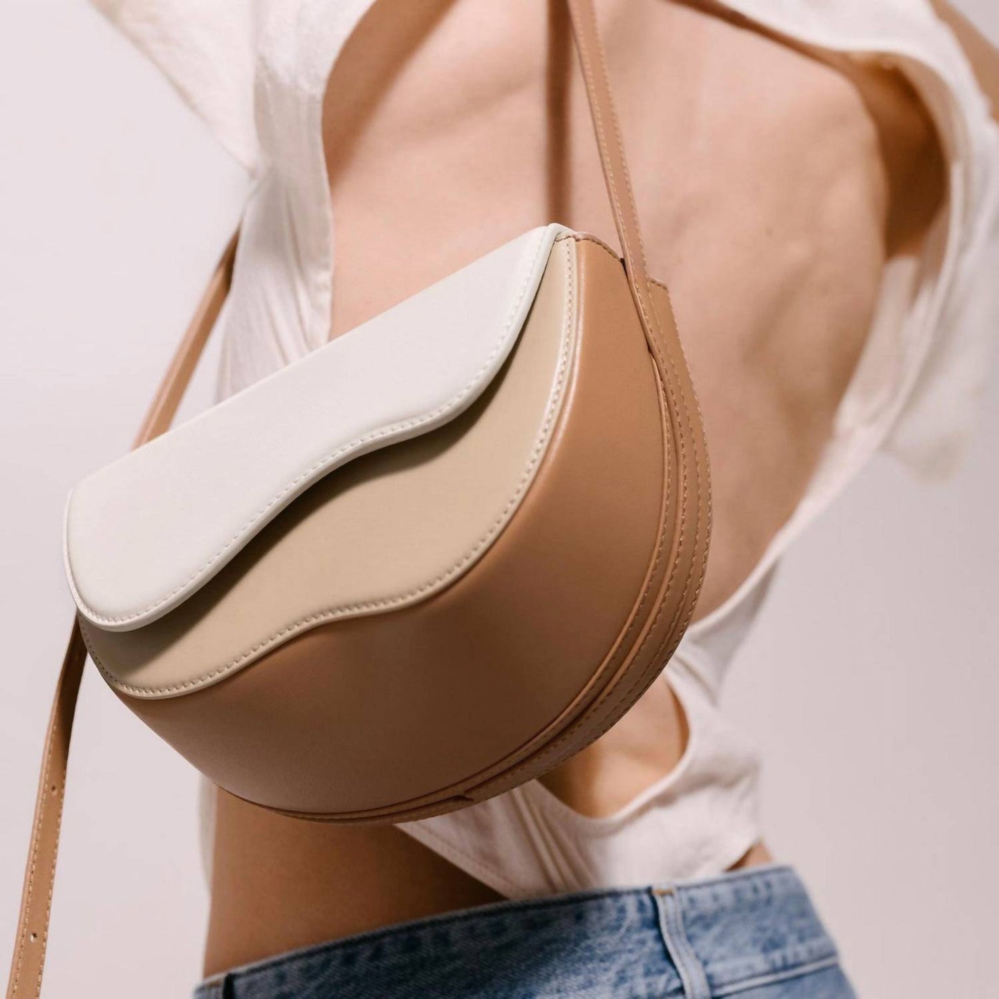 Accity - Women's Flora Crossbody Bag
