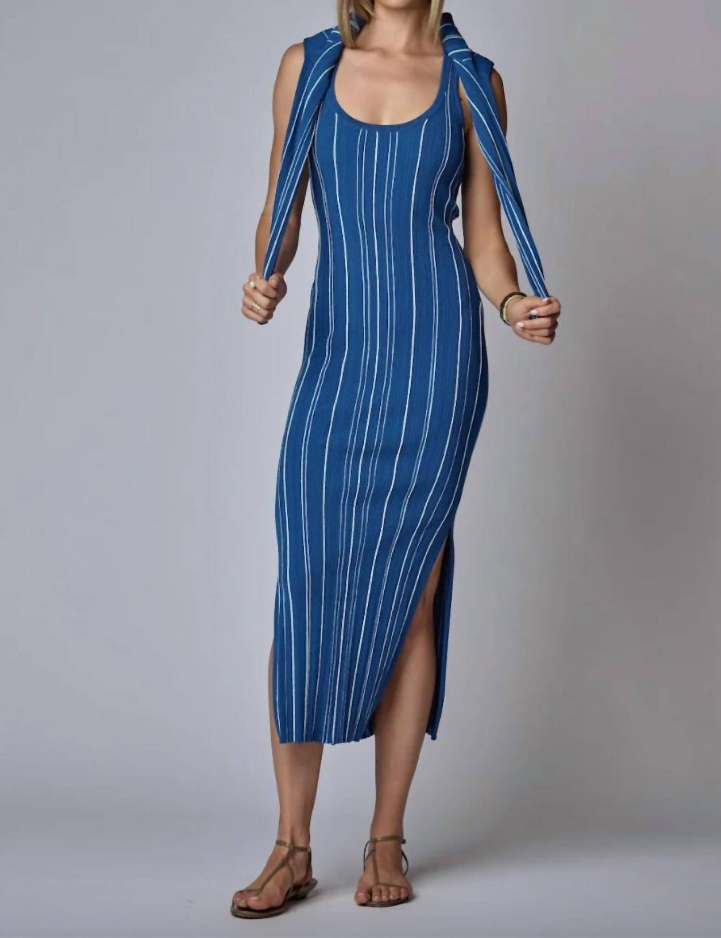 Hevron - Rose Knit Midio Dress