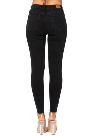 Judy Blue - MID-RISE SKINNY LEOPARD PATCH JEAN