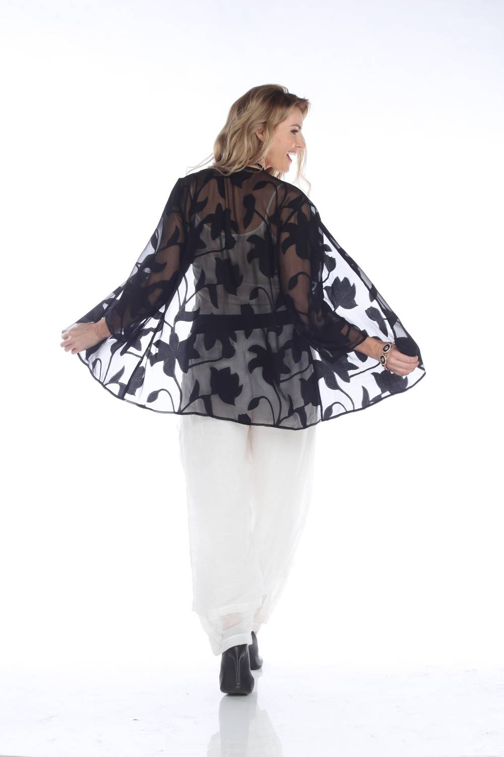 Arias - Floral Open-front Kimono Cardigan