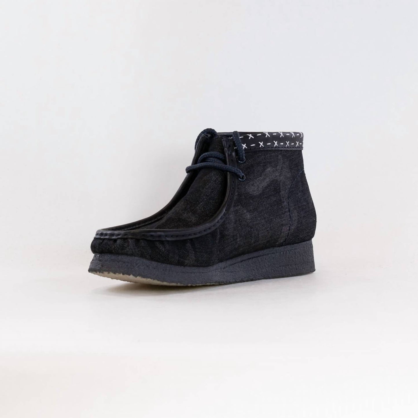 Clarks - Men's Originals Wallabee Boots