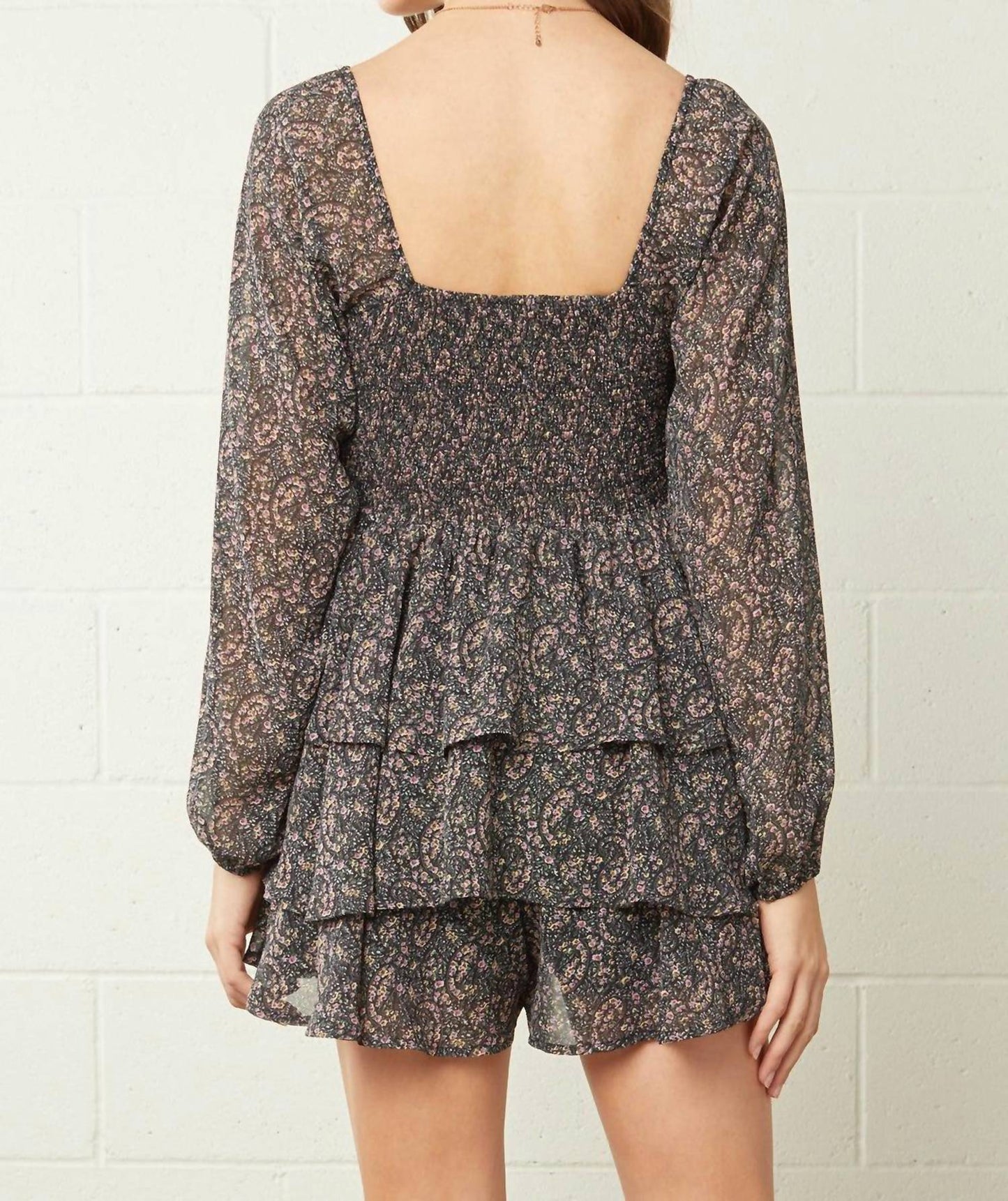 Entro - Square Neck Long Sleeve Romper