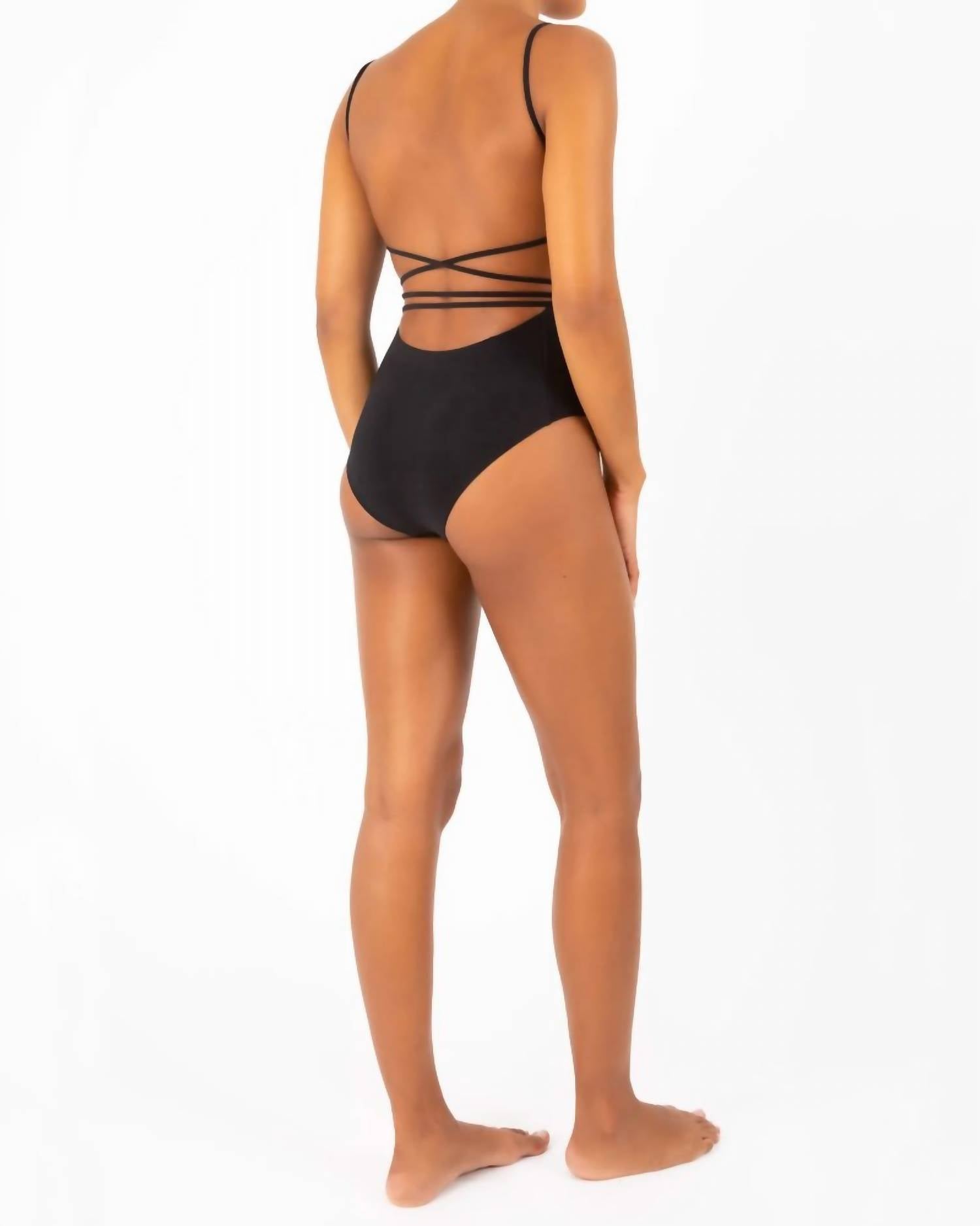 Anemos - KM Tie One Piece