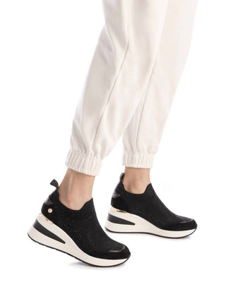 Xti - Women's 144385 Round Toe Sneakers