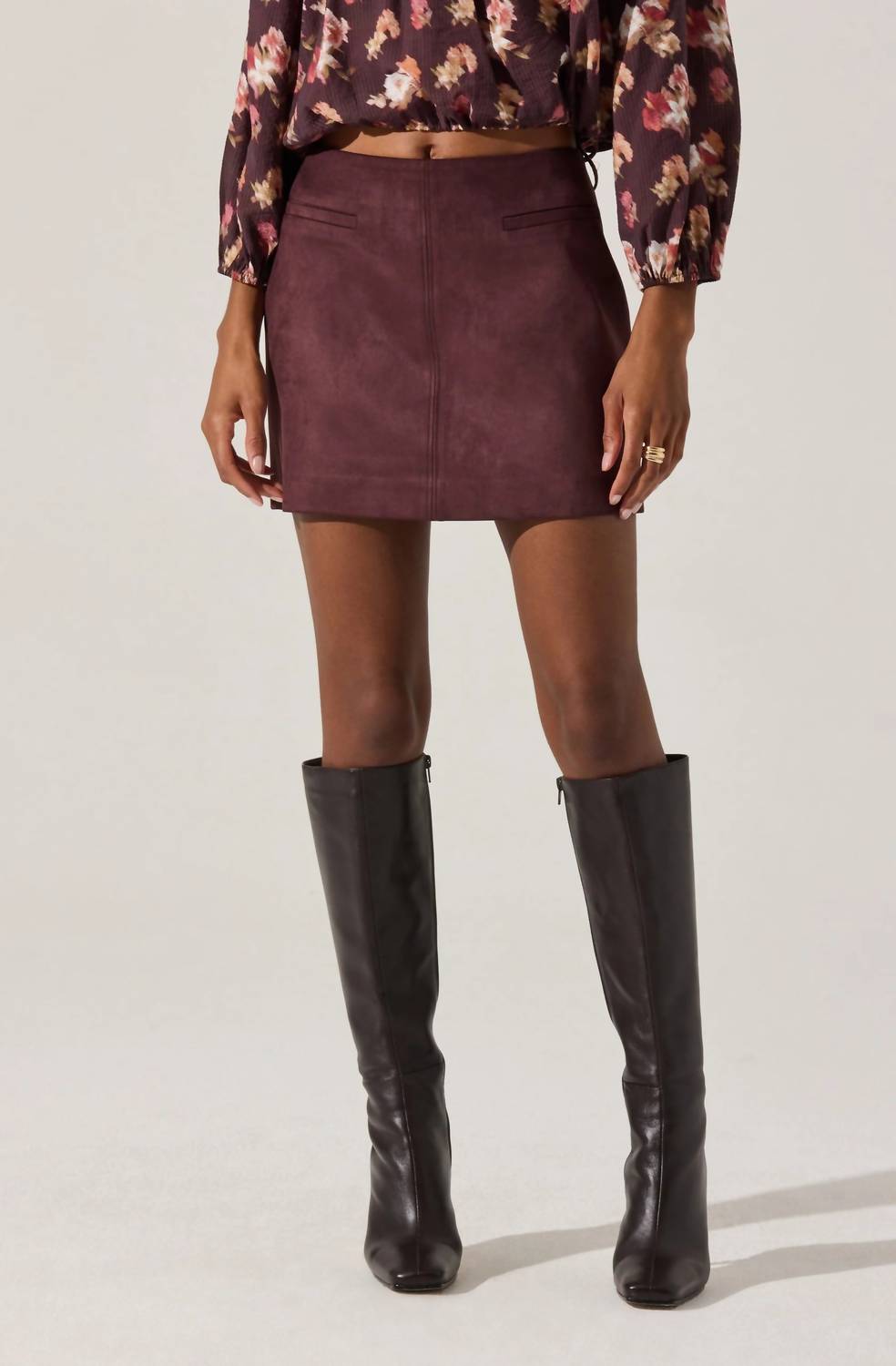 Astr - Laudine Faux Suede Mini Skirt