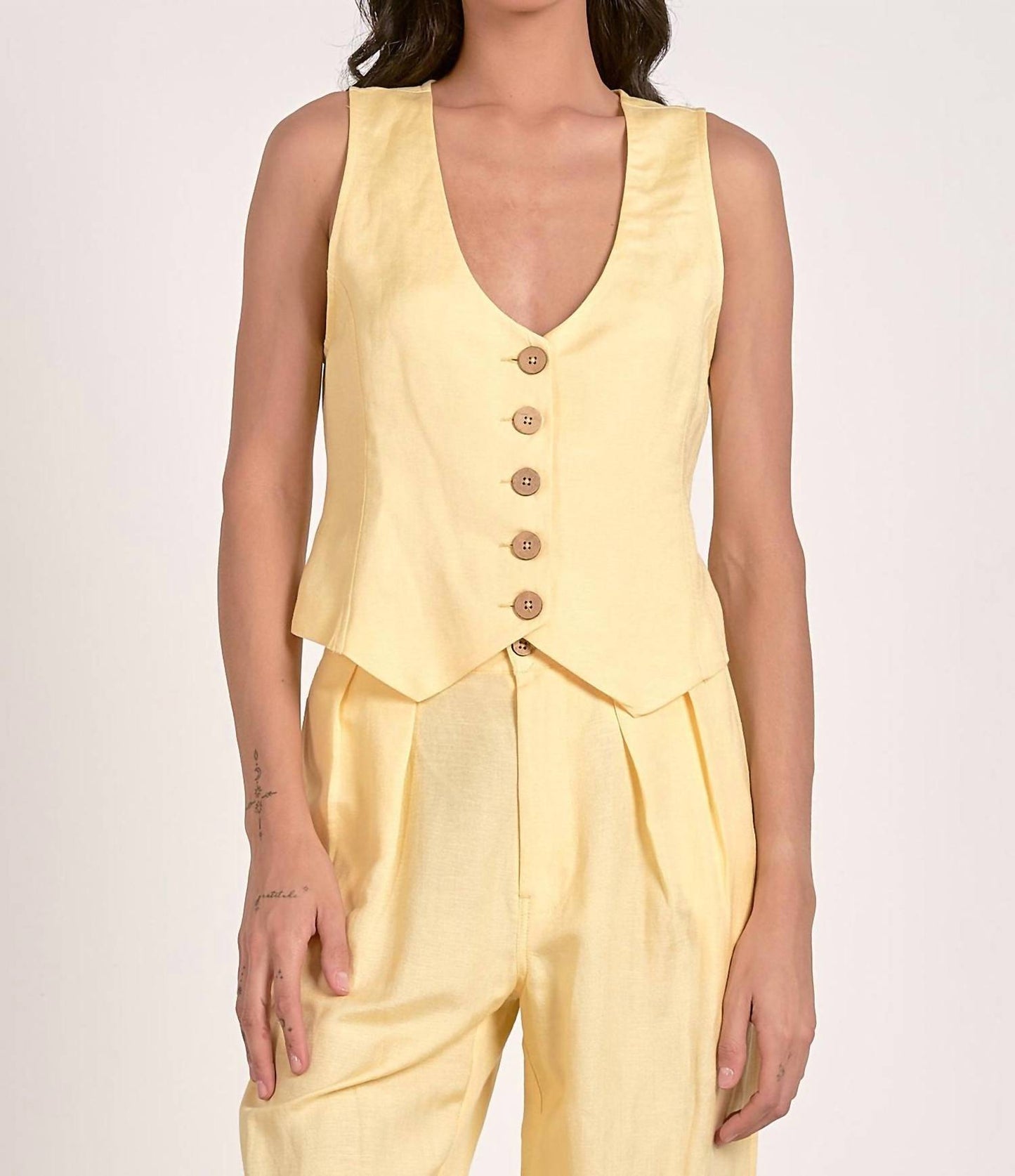 Elan - Linen Button Down Vest