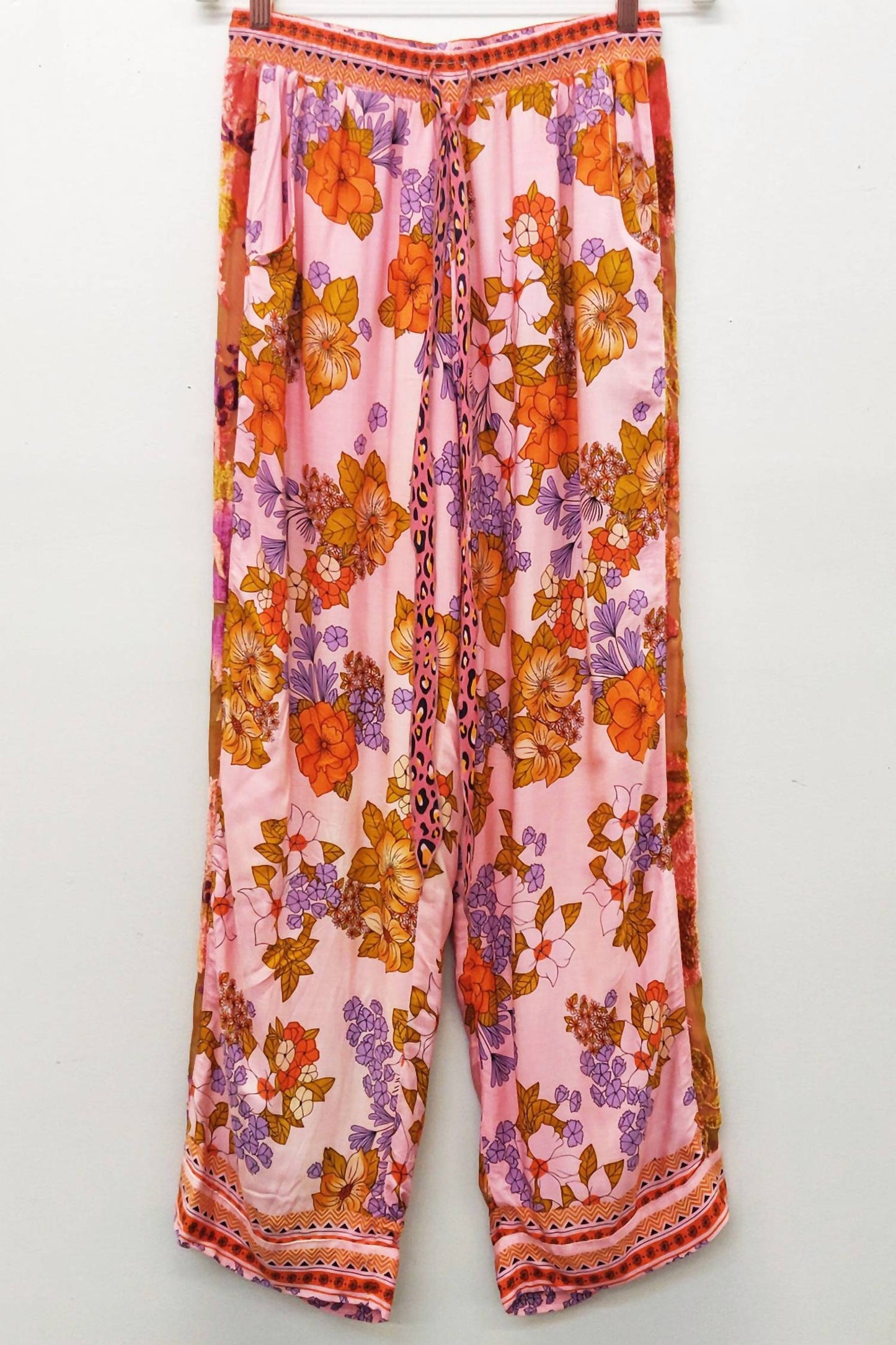 Aratta - Golden Aurela Floral Print Elastic Waist Pants