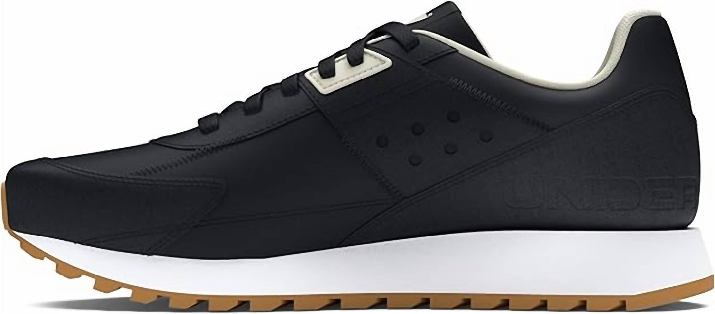 Under Armour - Women's Essential Runner Sneaker