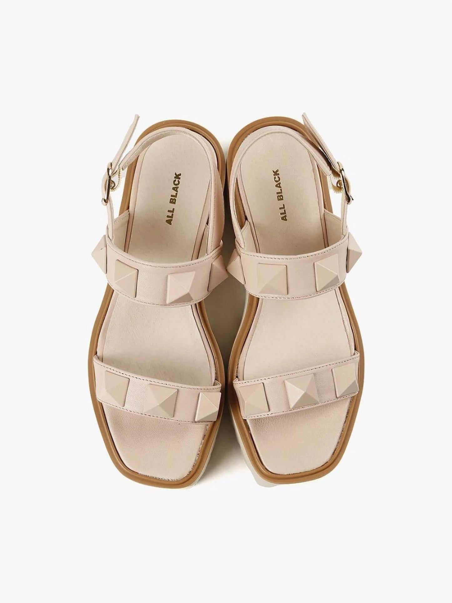 All Black - Pyramid Stud Flatform Sandal