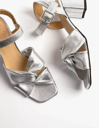 Penelope Chilvers - Women's Infinity Metallic Sandal