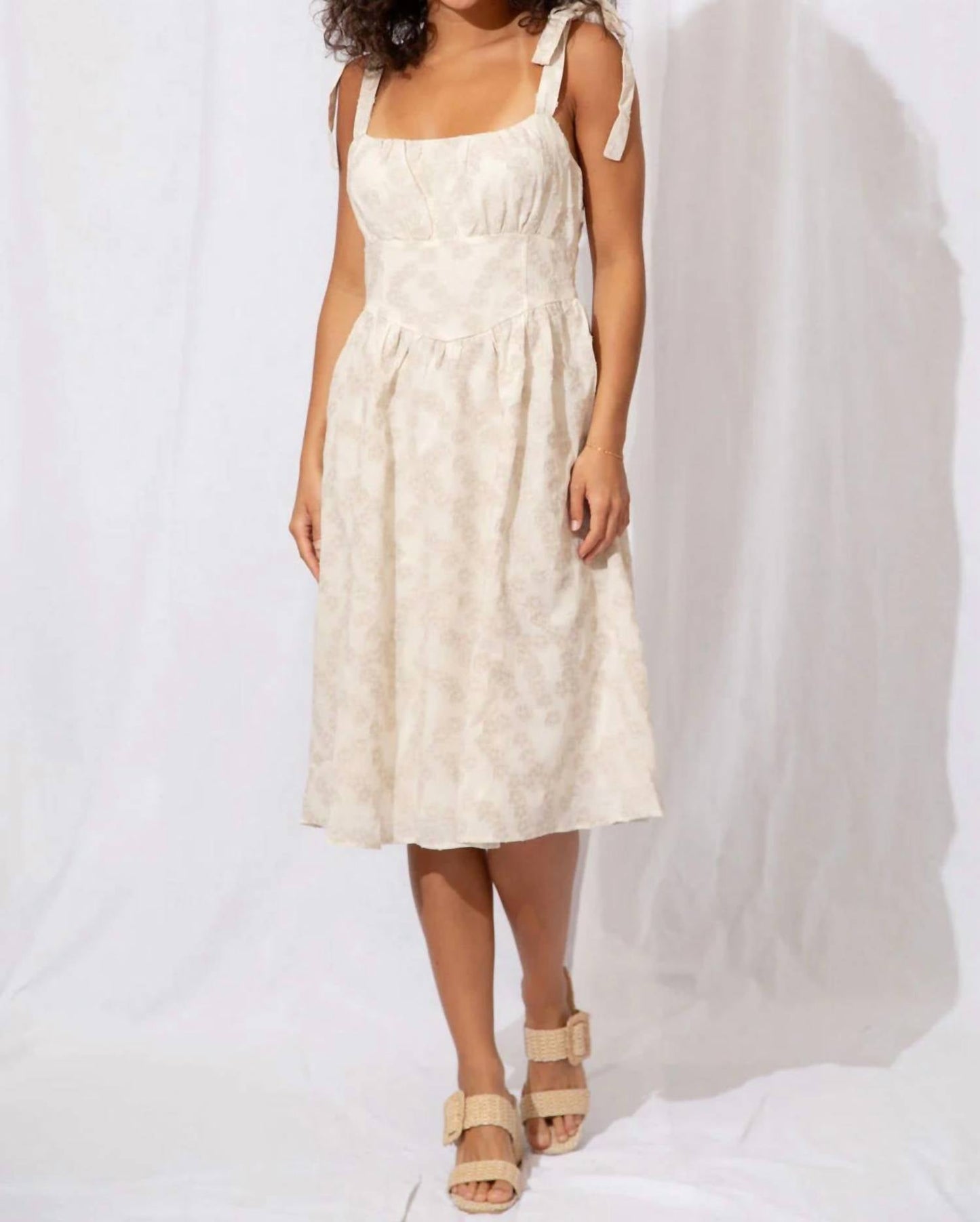Allie Rose - Noor Midi Dress
