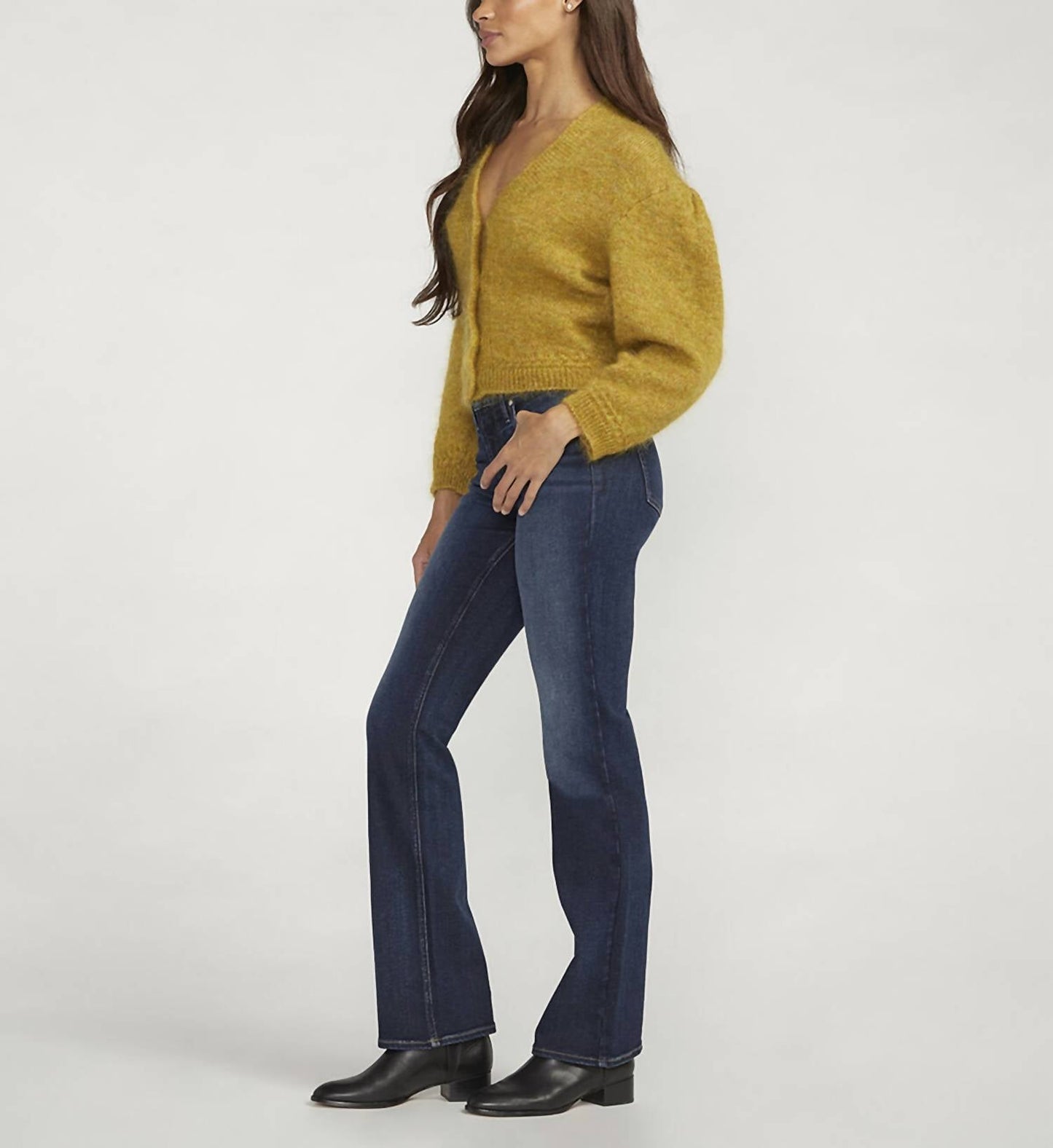Silver Jeans Co - Infinite Fit Mid Rise Bootcut Jeans