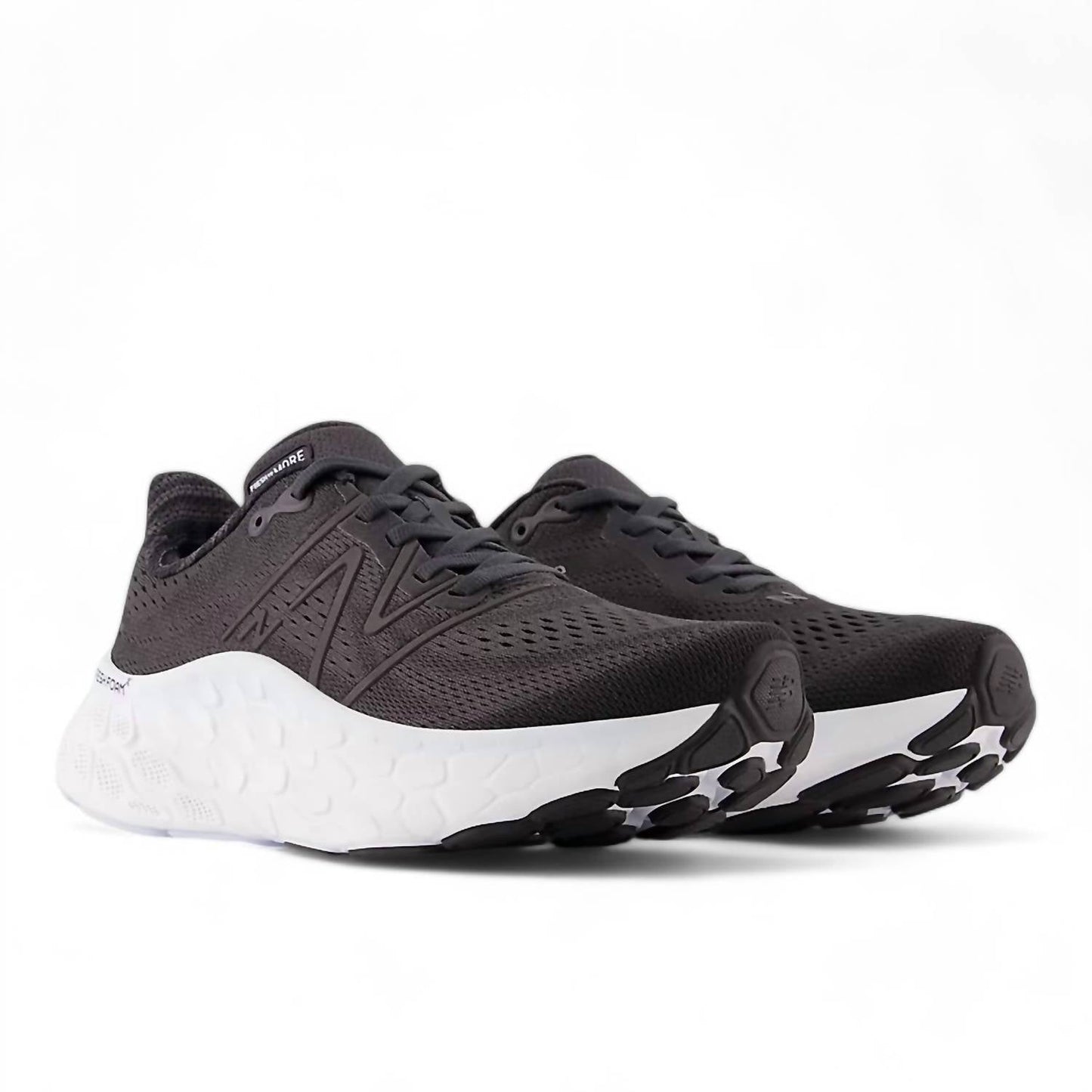 New Balance - WOMEN'S FRESH FOAM X MORE V4 RUNNING SHOES
