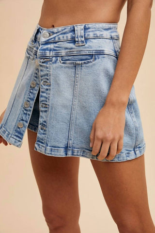 Anniewear - Katelyn Button Mini Skort