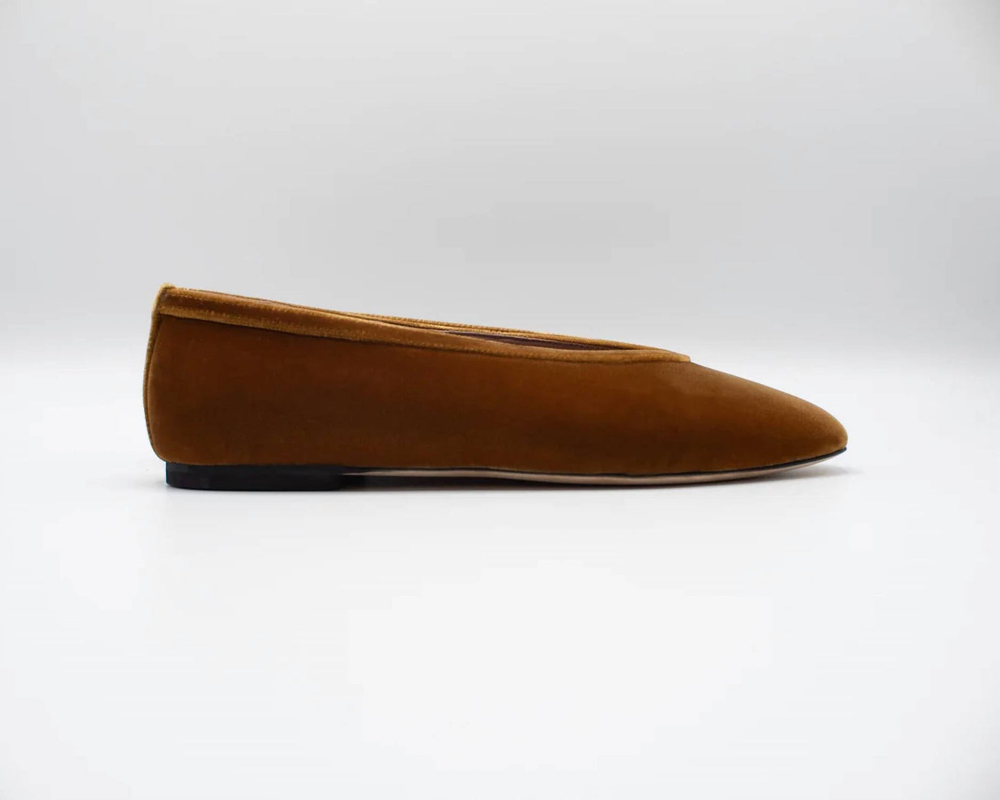 Casa Isota - Women's Dafne Velvet Ballet Flats