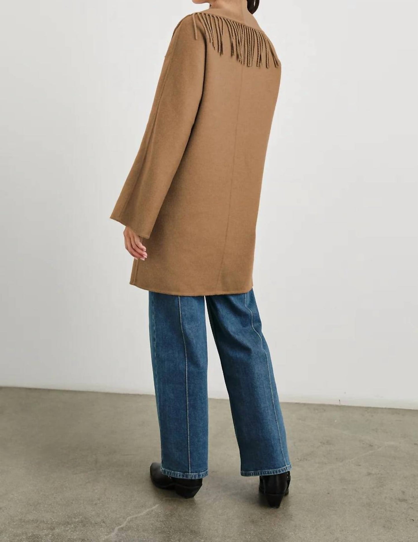 Rails - Hugo Coat
