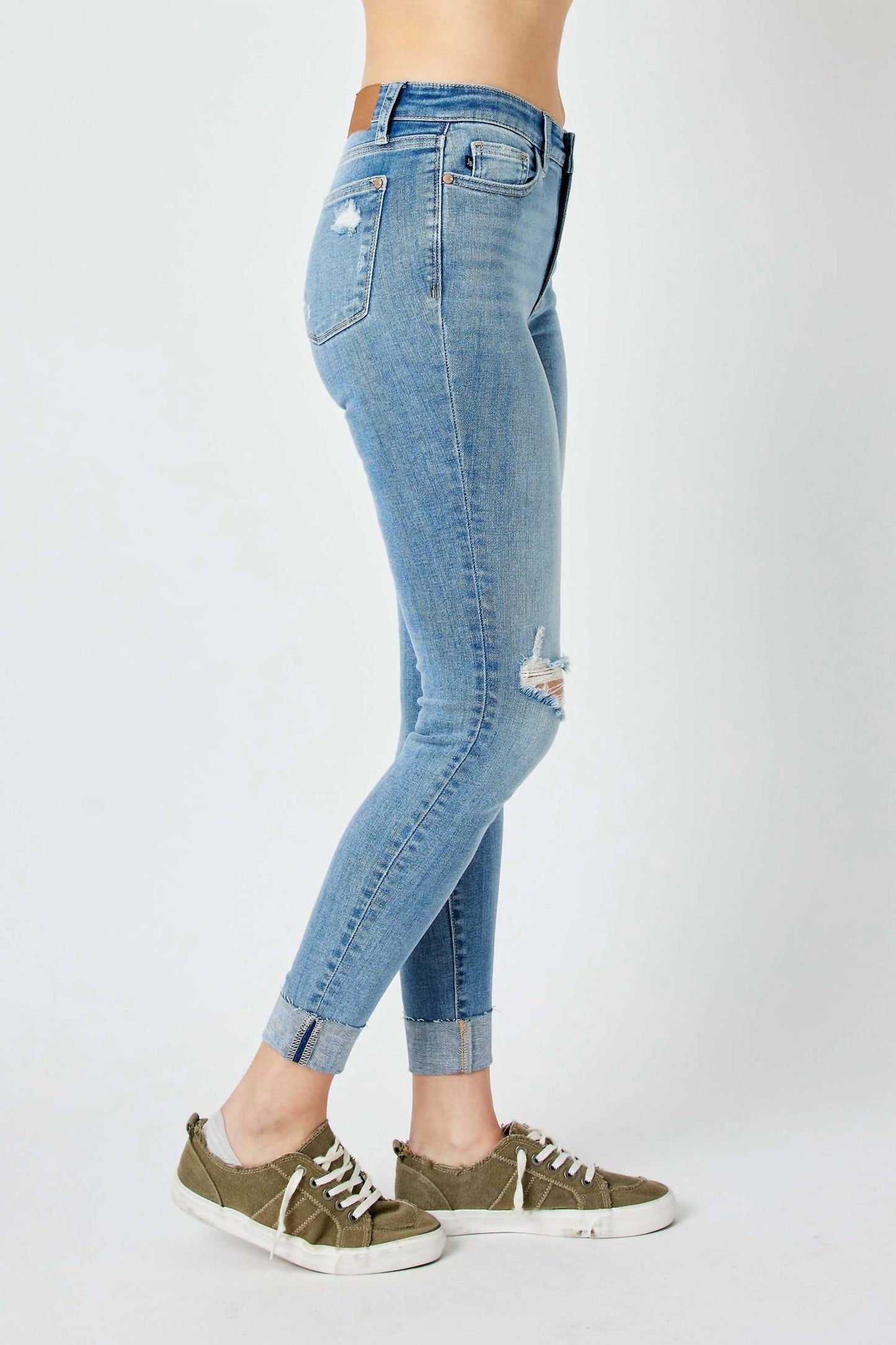 Judy Blue - Mid Rise Destroy & Cuff Skinny Jean