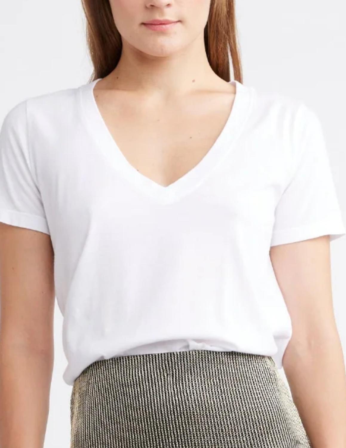 Self Contrast - Frankie V-neck Baby Tee