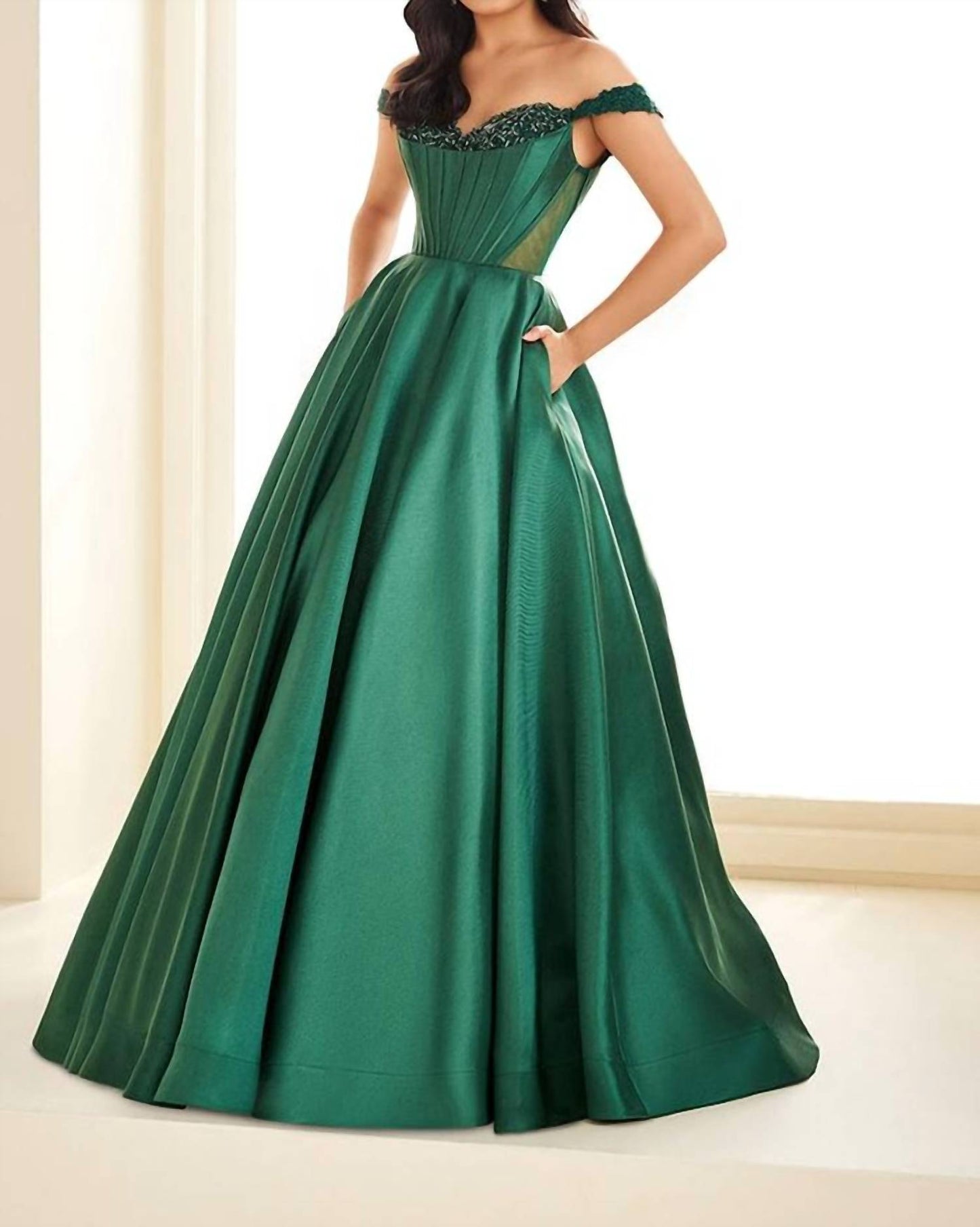 Ellie Wilde - Evening Gown