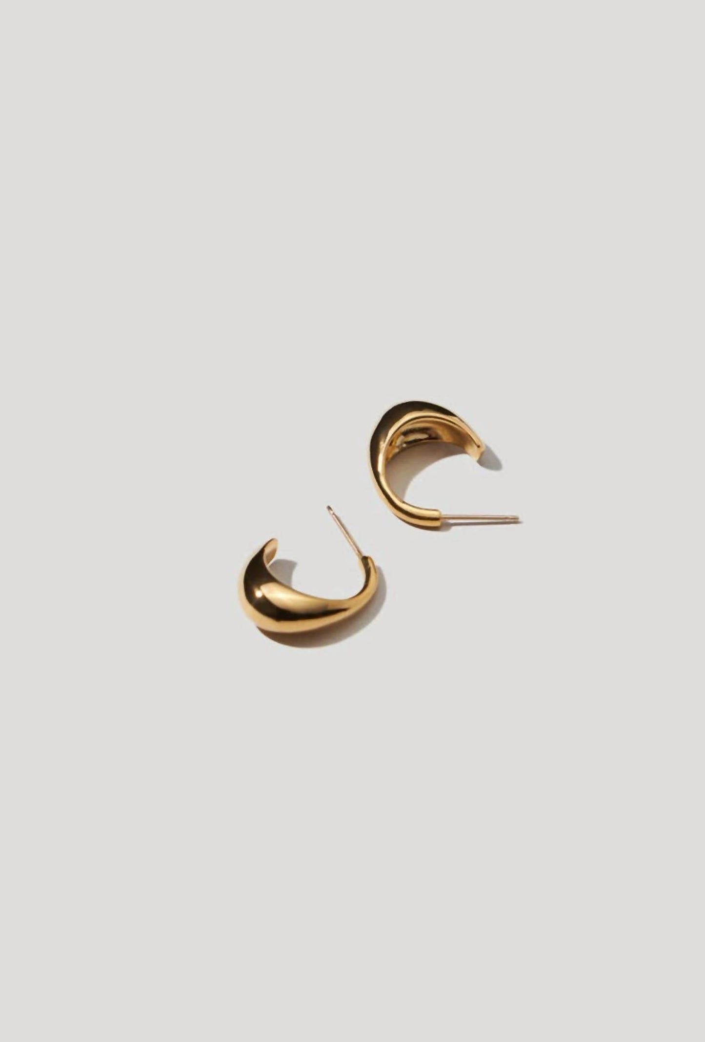 Maslo Jewelry - Inez Push Back Earrings