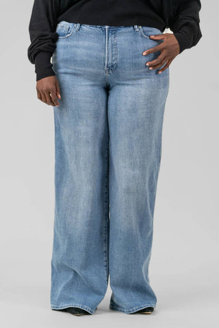 Good American - Good Skate Jeans - Plus Size