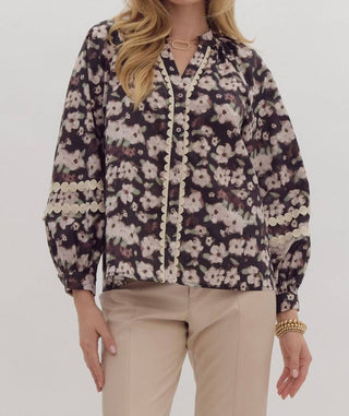 Entro - Devny Flower V-neck Button Down Blouse