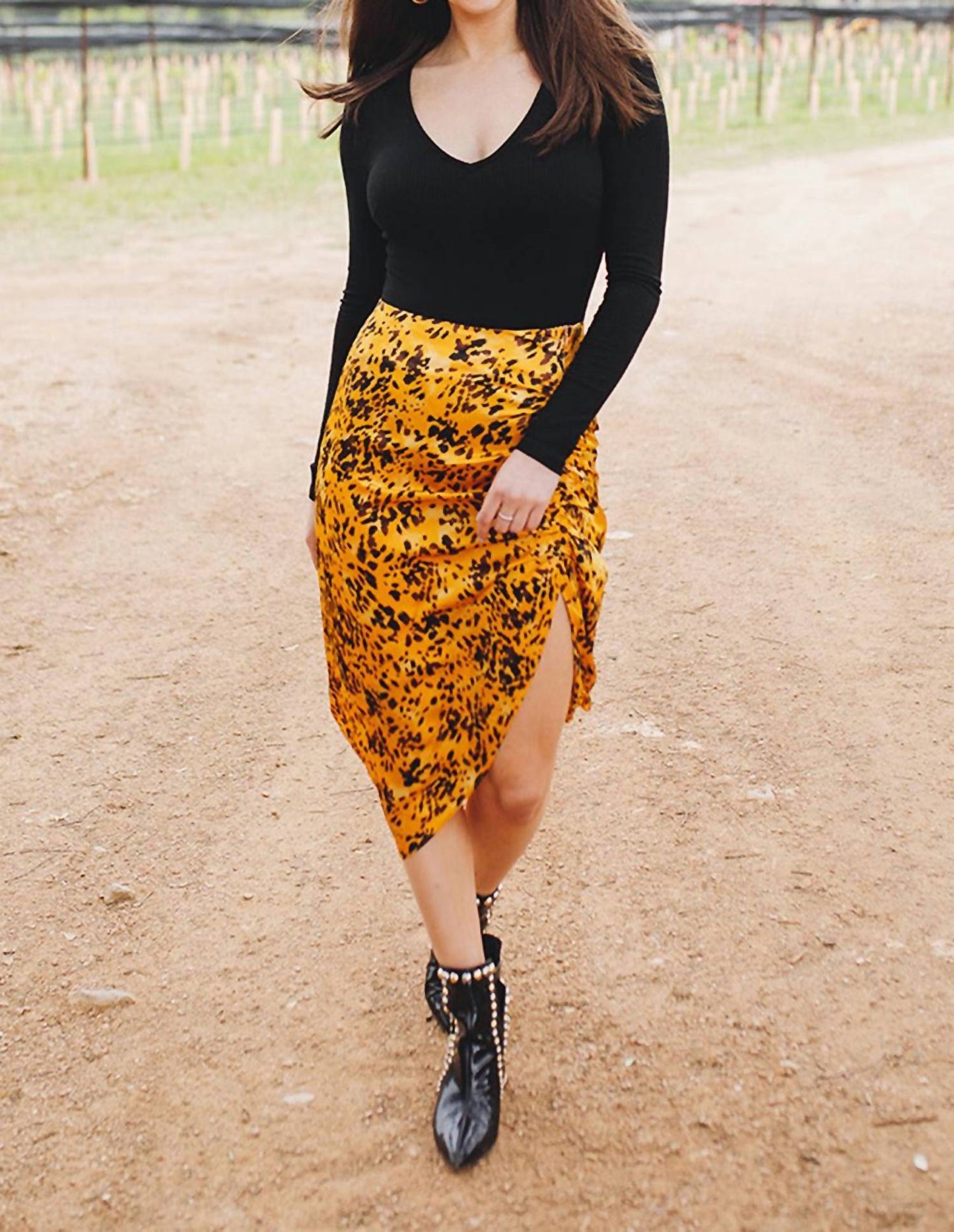 Buddylove - Marie Zip Fron Midi Skirt