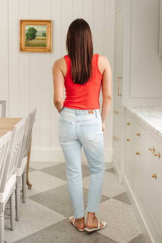 Judy Blue - Super Light Destroyed Boyfriend Jeans