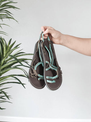 Plaka - Women Palm Leaf Sandals